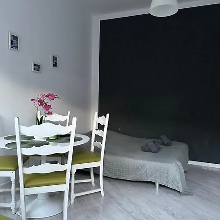 Wikoli 4 Apartment